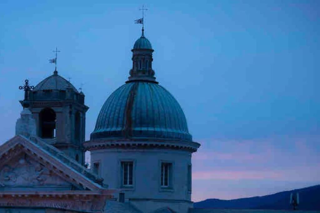 Appartamento Hulu Savona Esterno foto